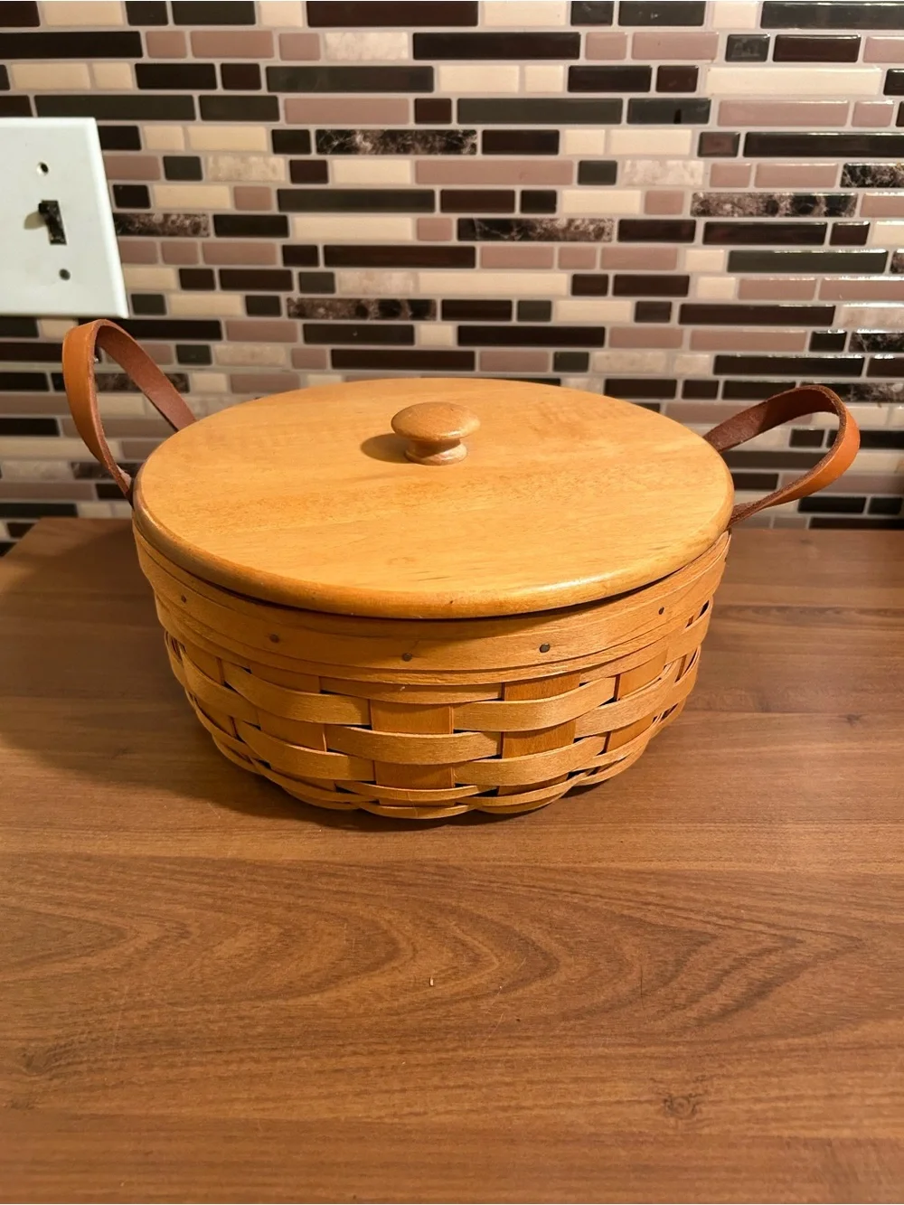 Vintage Longaberger Lidded Basket with Leather Handles - Honey Brown